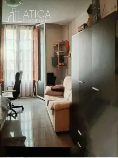 Flat 40 m² in Salamanca (2/5)