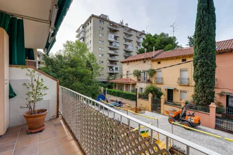 Flat 94 m² in Barcelona