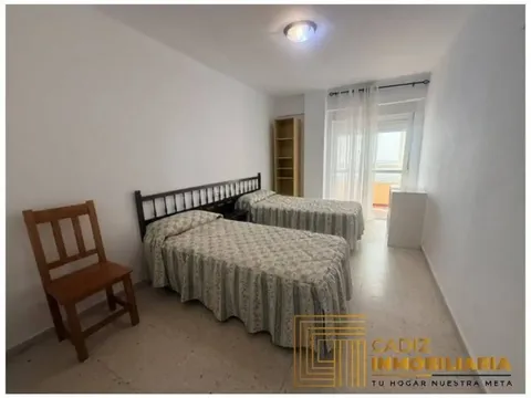 Pis de 110 m² a Cádiz