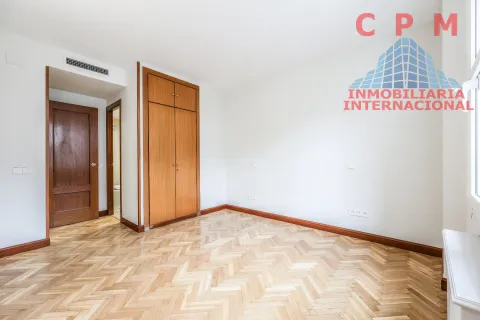 Appartamento 132 m² a Madrid