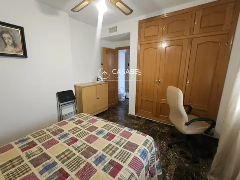Pis de 65 m² a Còrdova