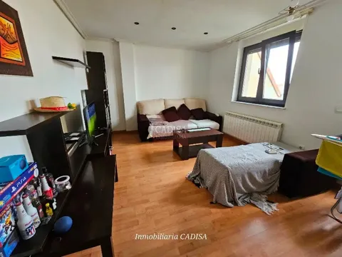 Pis de 40 m² a Villares de la Reina
