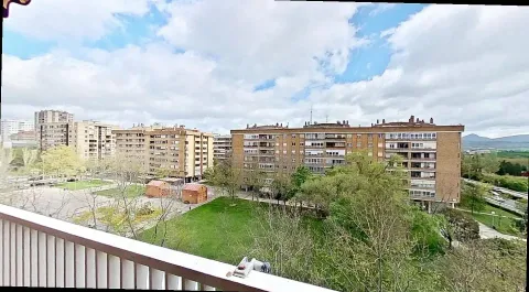 Appartement 120 m² à Pampelune
