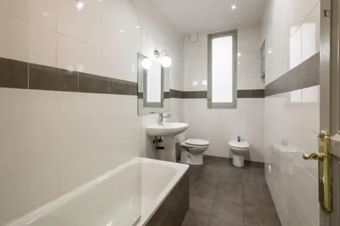 Habitació de lloguer, Madrid