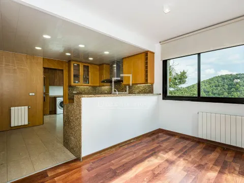 Maison 255 m² à Sant Cugat del Vallès