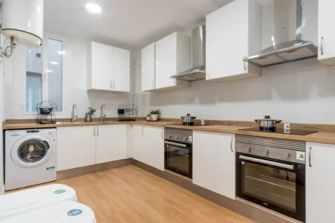 Quarto para alugar, Madrid (2/10)