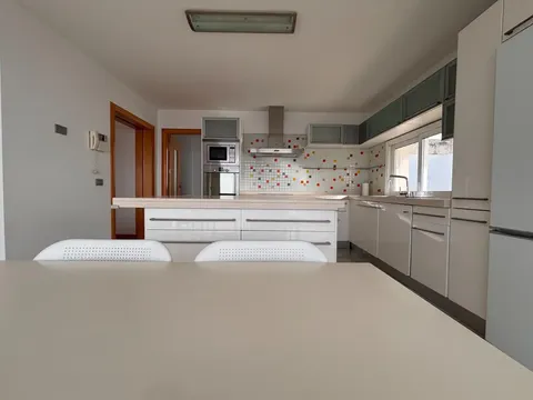 Casa 280 m² a El Rosario