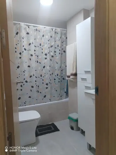 Wohnung 90 m² in Granada