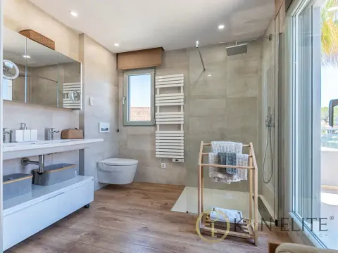 Casa 464 m² a Alacant / Alicante