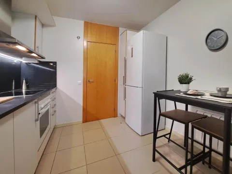 Wohnung 72 m² in Girona