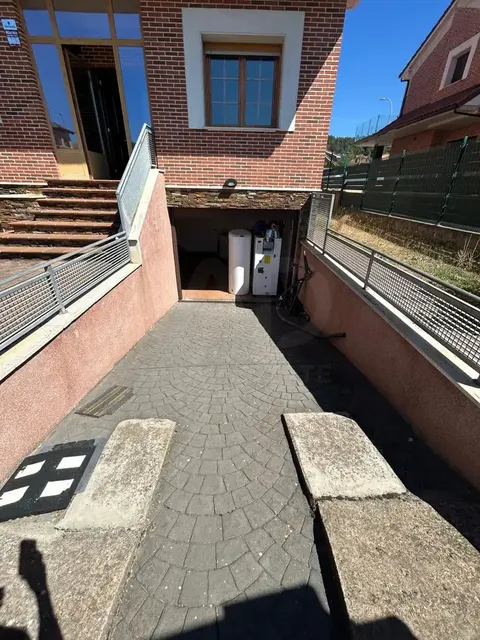 Casa de 235 m² a Sariegos (3/29)