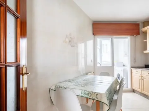 Appartamento 80 m² a Oroso (4/9)