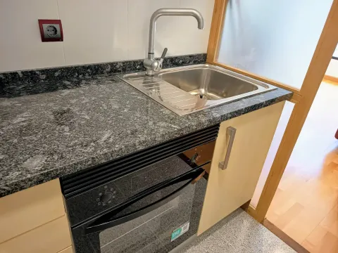 Pis de 60 m² a Lleó (4/8)