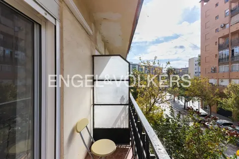 Pis de 77 m² a València