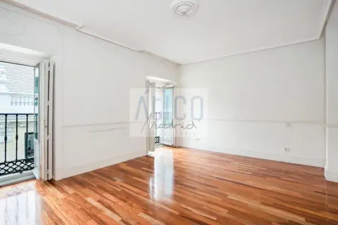 Квартира 180 м² в Мадриде