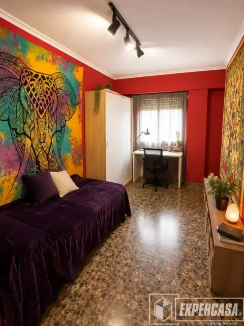 Wohnung 102 m² in Valencia