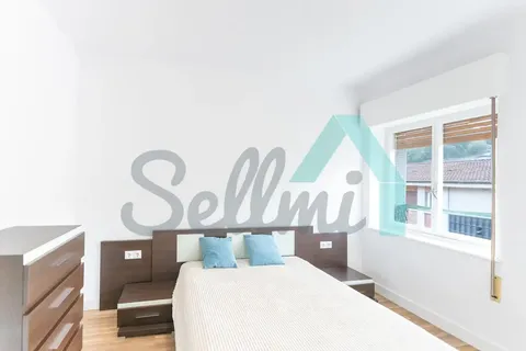 Pis de 58 m² a Llangréu / Langreo