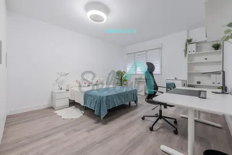 Pis de 95 m² a Oviedo