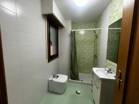 Wohnung 141 m² in Ourense