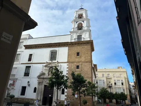 Pis de 48 m² a Cádiz