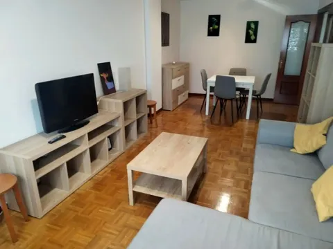 Pis de 110 m² a Gijón