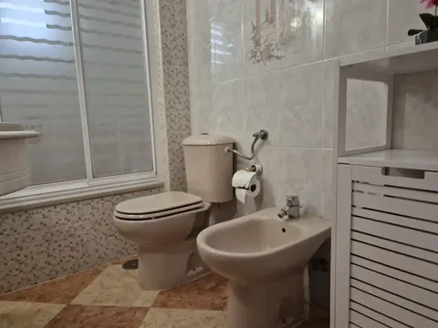 Appartamento 77 m² a Dos Hermanas