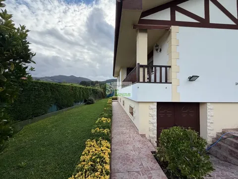 Casa de 100 m² a Guriezo