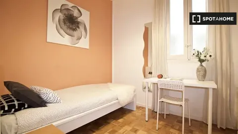 Комната в аренду, Мадрид