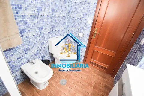 Pis de 77 m² a Còrdova