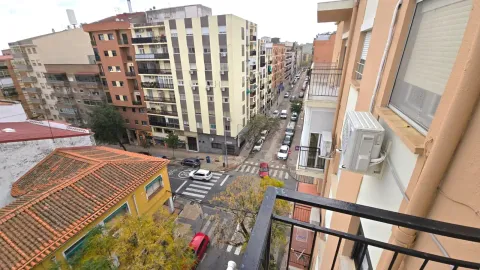 Appartamento 100 m² a Cáceres