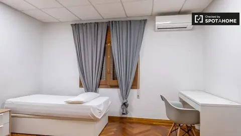 Habitació de lloguer, Alcalá de Henares