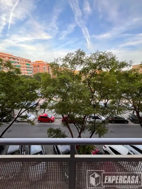 Wohnung 102 m² in Valencia