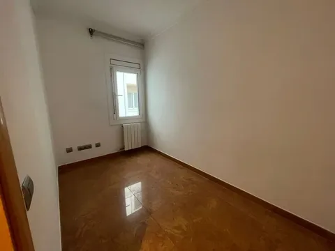 Pis de 70 m² a l'Hospitalet de Llobregat