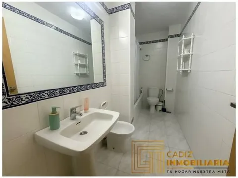 Pis de 110 m² a Cádiz
