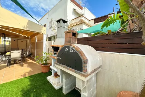 Casa de 150 m² a Torrevella