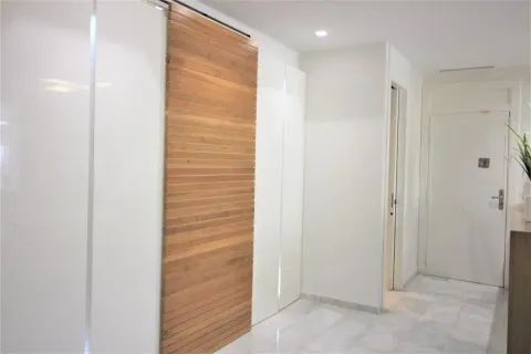 Pis de 68 m² a Oviedo