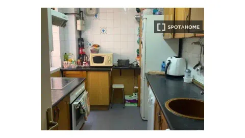 Habitació de lloguer, Madrid (4/5)