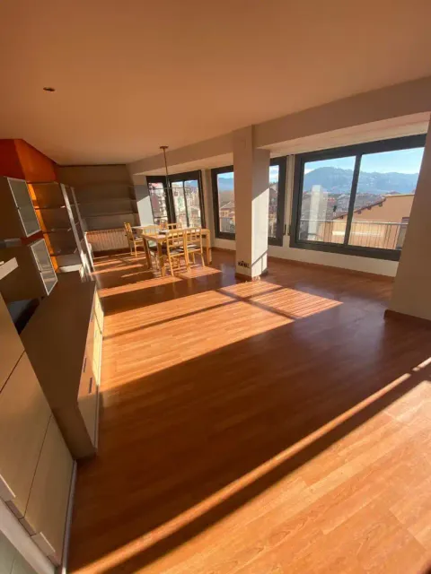 Pis de 93 m² a Berga (2/7)