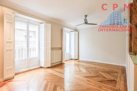 Wohnung 115 m² in Madrid