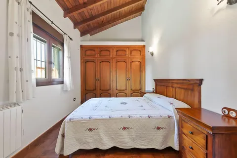 Casa de 395 m² a Onil
