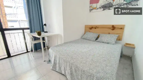 Quarto para alugar, Sevilla