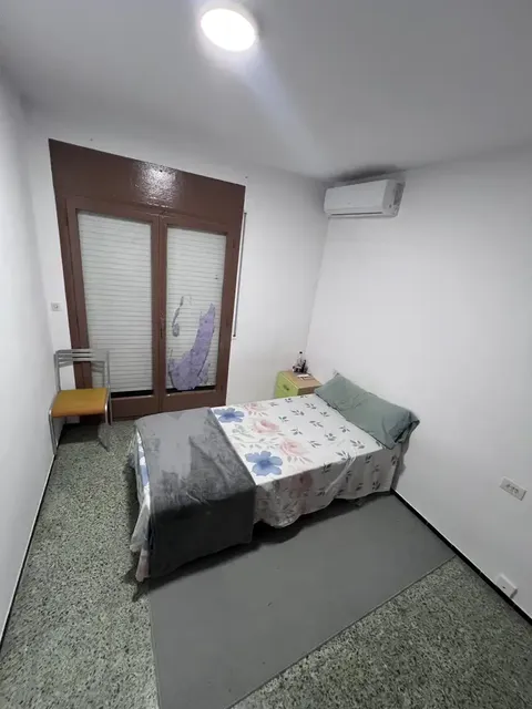 Habitación en alquiler, Vilobí d'Onyar