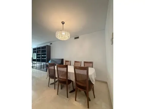 Pis de 142 m² a Girona