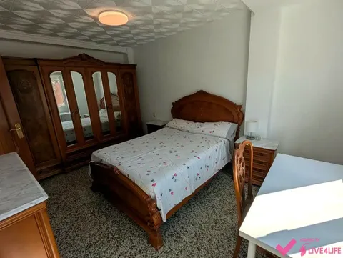 Wohnung 90 m² in Valencia