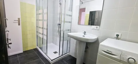 Pis de 80 m² a València
