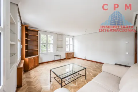 Appartamento 132 m² a Madrid