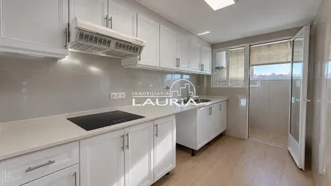 Wohnung 128 m² in Valencia