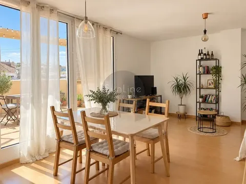 Pis de 88 m² a València