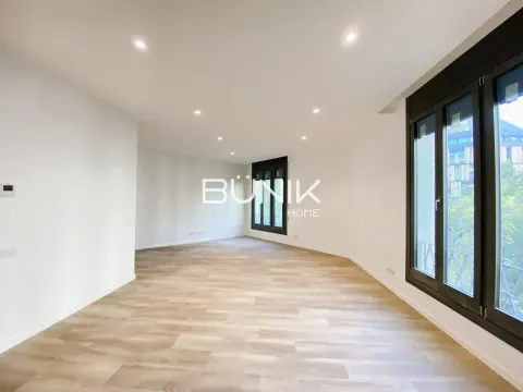 Piso de 226 m² en Barcelona (2/33)