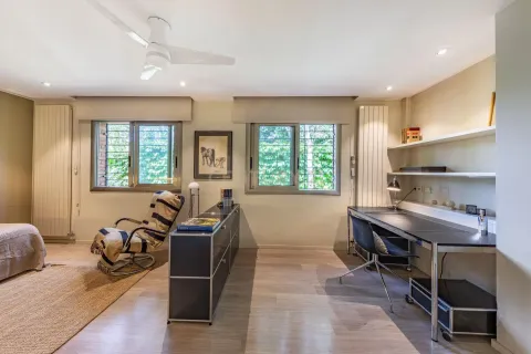 Будинок 238 м² у Sant Cugat del Vallès